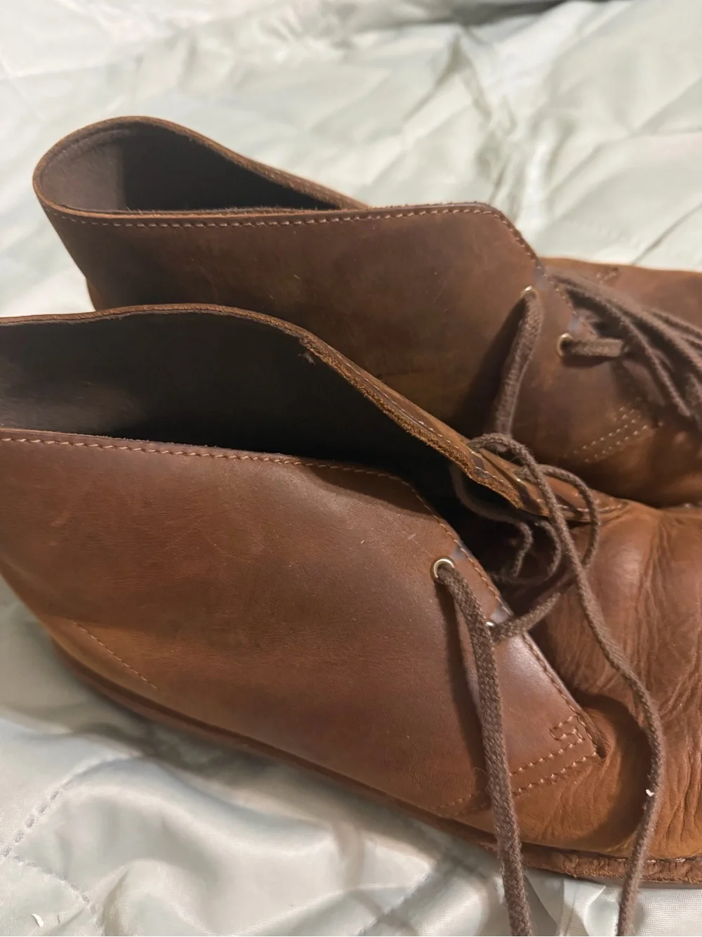 Clarke’s Men's Brown Leather Chukka Boots size 13